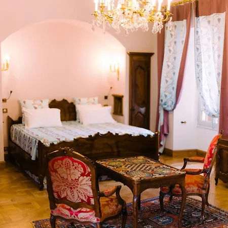 Holiday home Domaine Mas De Rey Arles
